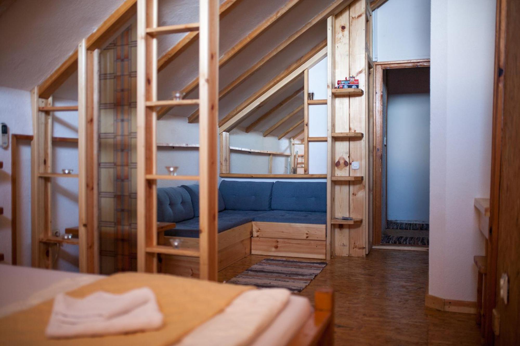Robinson Sunset Guest House Lagadin Room photo