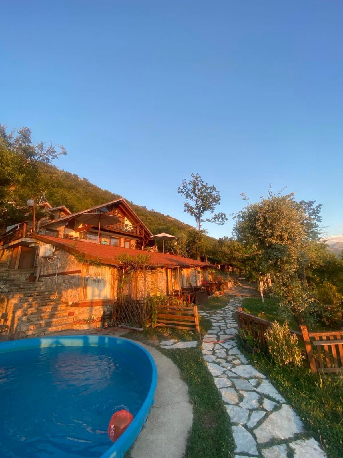 Robinson Sunset Guest House Lagadin Exterior photo